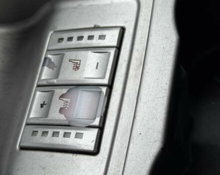 Сірий Форд С-Макс, об'ємом двигуна 2 л та пробігом 234 тис. км за 6650 $, фото 21 на Automoto.ua