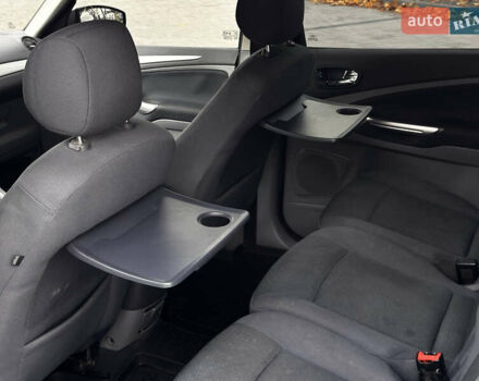 Форд С-Макс 2007 у Миколаєві на Automoto.ua Сірий Форд С-Макс, об'ємом двигуна 1.8 л та пробігом 320 тис. км за 6500 $, фото 27 на Automoto.ua