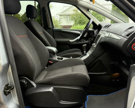 Сірий Форд С-Макс, об'ємом двигуна 2 л та пробігом 234 тис. км за 6650 $, фото 33 на Automoto.ua