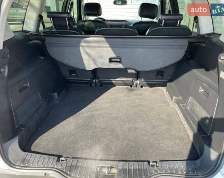 Сірий Форд С-Макс, об'ємом двигуна 2.5 л та пробігом 157 тис. км за 6000 $, фото 11 на Automoto.ua