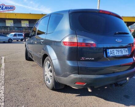 Форд С-Макс 2007 в Кривом Роге на Automoto.ua Серый Форд С-Макс, объемом двигателя 2 л и пробегом 250 тыс. км за 7000 $, фото 3 на Automoto.ua