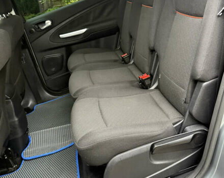 Сірий Форд С-Макс, об'ємом двигуна 2 л та пробігом 234 тис. км за 6650 $, фото 24 на Automoto.ua