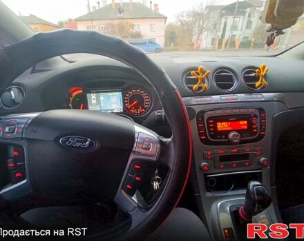 Сірий Форд С-Макс, об'ємом двигуна 2 л та пробігом 270 тис. км за 7500 $, фото 8 на Automoto.ua