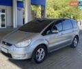 Сірий Форд С-Макс, об'ємом двигуна 2 л та пробігом 432 тис. км за 5999 $, фото 1 на Automoto.ua