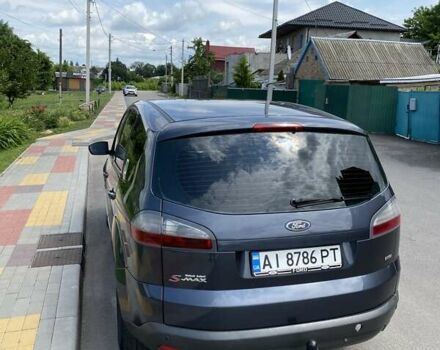 Серый Форд С-Макс, объемом двигателя 1.8 л и пробегом 317 тыс. км за 5700 $, фото 4 на Automoto.ua