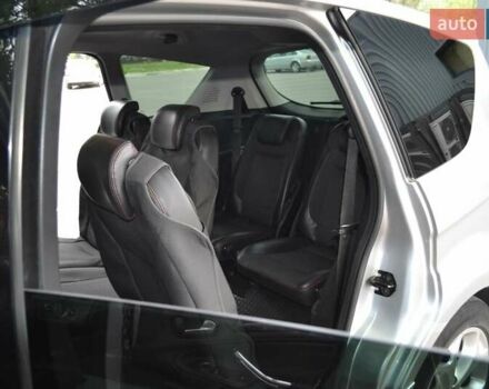 Сірий Форд С-Макс, об'ємом двигуна 2.5 л та пробігом 256 тис. км за 8500 $, фото 15 на Automoto.ua