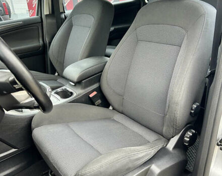 Форд С-Макс 2009 у Сумах на Automoto.ua Сірий Форд С-Макс, об'ємом двигуна 2 л та пробігом 220 тис. км за 6999 $, фото 15 на Automoto.ua