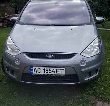 Серый Форд С-Макс, объемом двигателя 2 л и пробегом 340 тыс. км за 9000 $, фото 7 на Automoto.ua