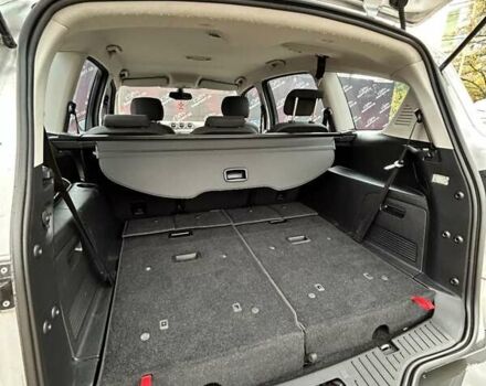 Серый Форд С-Макс, объемом двигателя 2 л и пробегом 220 тыс. км за 6999 $, фото 8 на Automoto.ua