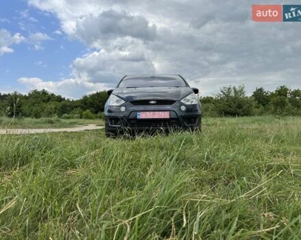 Серый Форд С-Макс, объемом двигателя 2 л и пробегом 154 тыс. км за 9500 $, фото 11 на Automoto.ua