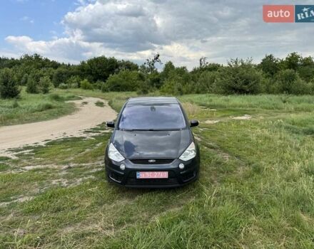Серый Форд С-Макс, объемом двигателя 2 л и пробегом 154 тыс. км за 9500 $, фото 8 на Automoto.ua