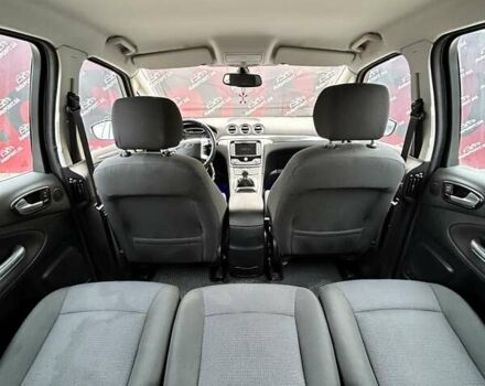 Форд С-Макс 2009 у Сумах на Automoto.ua Сірий Форд С-Макс, об'ємом двигуна 2 л та пробігом 220 тис. км за 6999 $, фото 11 на Automoto.ua