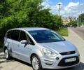 Серый Форд С-Макс, объемом двигателя 2 л и пробегом 300 тыс. км за 6000 $, фото 1 на Automoto.ua