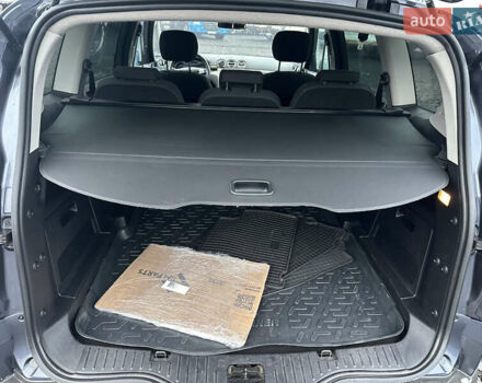 Серый Форд С-Макс, объемом двигателя 1.8 л и пробегом 229 тыс. км за 6700 $, фото 16 на Automoto.ua