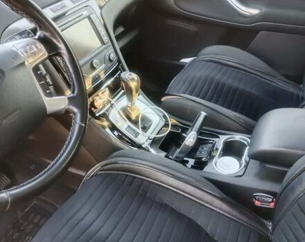 Сірий Форд С-Макс, об'ємом двигуна 2 л та пробігом 290 тис. км за 9300 $, фото 7 на Automoto.ua