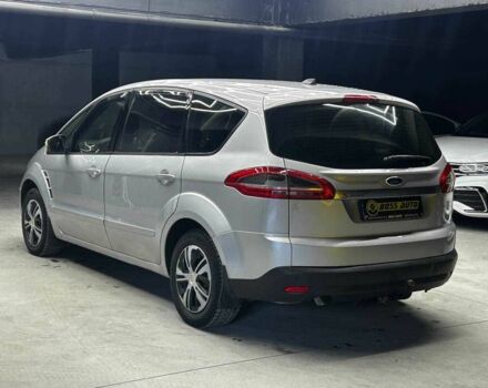 Серый Форд С-Макс, объемом двигателя 1.6 л и пробегом 250 тыс. км за 8200 $, фото 3 на Automoto.ua