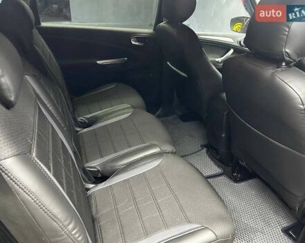 Сірий Форд С-Макс, об'ємом двигуна 1.56 л та пробігом 250 тис. км за 8200 $, фото 15 на Automoto.ua