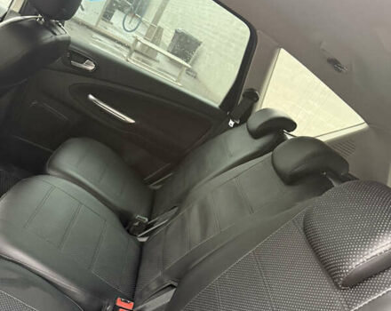 Сірий Форд С-Макс, об'ємом двигуна 2 л та пробігом 285 тис. км за 7650 $, фото 14 на Automoto.ua