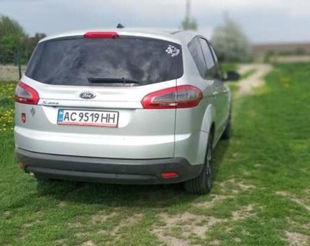 Серый Форд С-Макс, объемом двигателя 2 л и пробегом 203 тыс. км за 9000 $, фото 10 на Automoto.ua