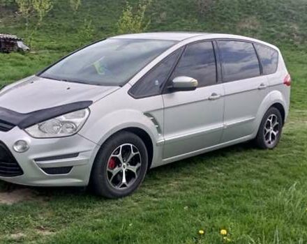 Серый Форд С-Макс, объемом двигателя 2 л и пробегом 203 тыс. км за 9000 $, фото 19 на Automoto.ua