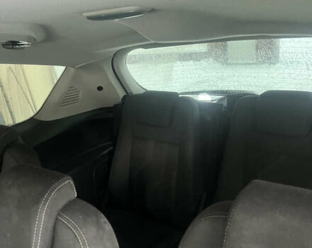 Серый Форд С-Макс, объемом двигателя 2 л и пробегом 262 тыс. км за 7100 $, фото 6 на Automoto.ua