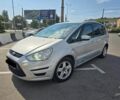 Серый Форд С-Макс, объемом двигателя 2 л и пробегом 270 тыс. км за 6999 $, фото 1 на Automoto.ua