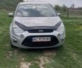 Серый Форд С-Макс, объемом двигателя 2 л и пробегом 203 тыс. км за 9000 $, фото 1 на Automoto.ua