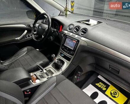 Сірий Форд С-Макс, об'ємом двигуна 1.56 л та пробігом 250 тис. км за 8200 $, фото 8 на Automoto.ua