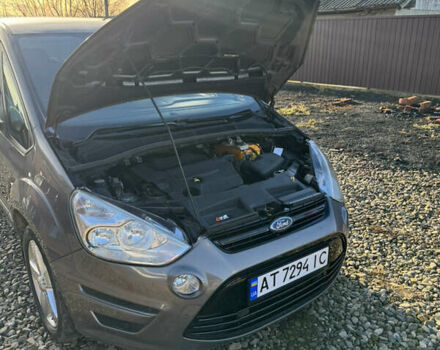 Сірий Форд С-Макс, об'ємом двигуна 2 л та пробігом 215 тис. км за 10200 $, фото 1 на Automoto.ua