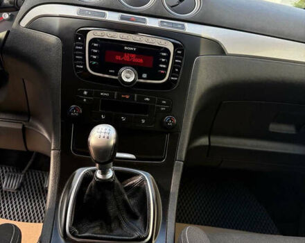 Сірий Форд С-Макс, об'ємом двигуна 2 л та пробігом 215 тис. км за 10200 $, фото 28 на Automoto.ua