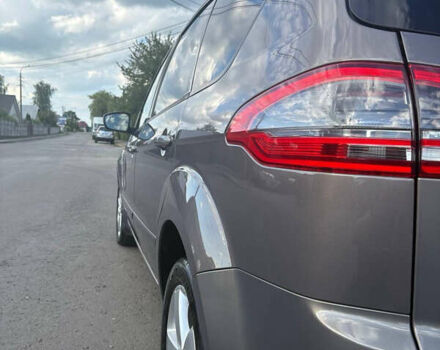 Сірий Форд С-Макс, об'ємом двигуна 2 л та пробігом 215 тис. км за 10200 $, фото 13 на Automoto.ua