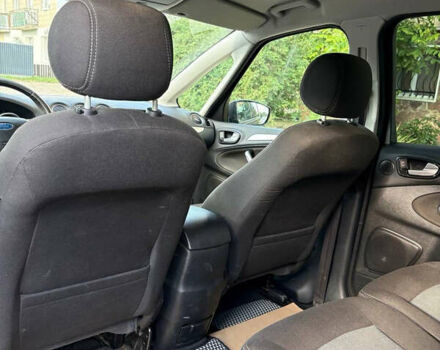 Сірий Форд С-Макс, об'ємом двигуна 2 л та пробігом 215 тис. км за 10200 $, фото 31 на Automoto.ua