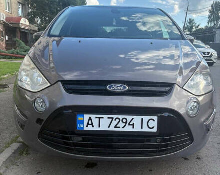 Сірий Форд С-Макс, об'ємом двигуна 2 л та пробігом 215 тис. км за 10200 $, фото 2 на Automoto.ua