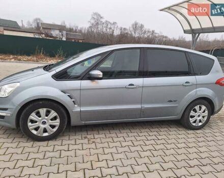 Серый Форд С-Макс, объемом двигателя 2 л и пробегом 221 тыс. км за 9500 $, фото 3 на Automoto.ua