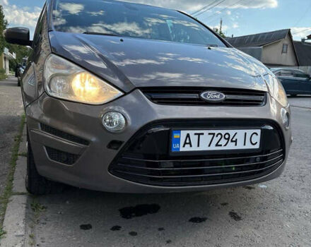 Сірий Форд С-Макс, об'ємом двигуна 2 л та пробігом 215 тис. км за 10200 $, фото 41 на Automoto.ua