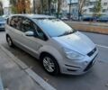 Серый Форд С-Макс, объемом двигателя 2 л и пробегом 245 тыс. км за 8200 $, фото 1 на Automoto.ua