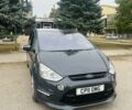 Серый Форд С-Макс, объемом двигателя 2 л и пробегом 290 тыс. км за 6011 $, фото 1 на Automoto.ua