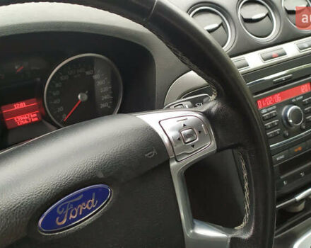 Серый Форд С-Макс, объемом двигателя 2 л и пробегом 152 тыс. км за 12550 $, фото 14 на Automoto.ua