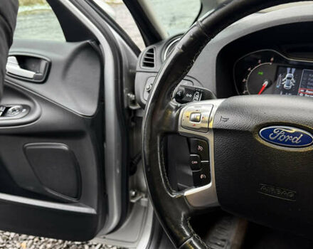 Серый Форд С-Макс, объемом двигателя 2 л и пробегом 254 тыс. км за 8899 $, фото 54 на Automoto.ua