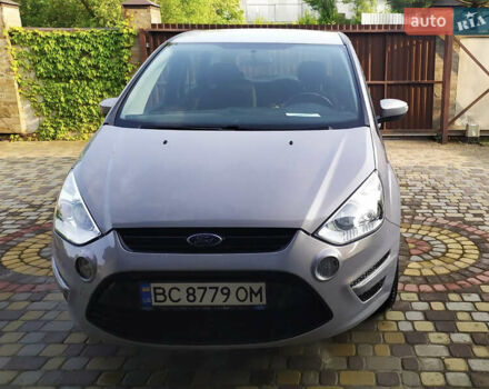 Серый Форд С-Макс, объемом двигателя 2 л и пробегом 152 тыс. км за 12550 $, фото 5 на Automoto.ua
