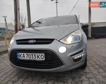 Серый Форд С-Макс, объемом двигателя 2 л и пробегом 207 тыс. км за 10490 $, фото 16 на Automoto.ua