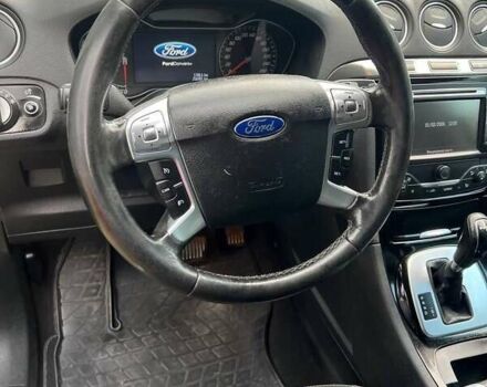 Серый Форд С-Макс, объемом двигателя 2 л и пробегом 256 тыс. км за 11800 $, фото 16 на Automoto.ua