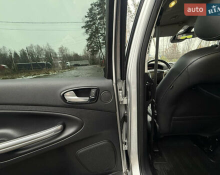 Серый Форд С-Макс, объемом двигателя 2 л и пробегом 254 тыс. км за 8899 $, фото 45 на Automoto.ua