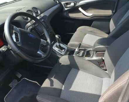 Серый Форд С-Макс, объемом двигателя 2 л и пробегом 312 тыс. км за 8199 $, фото 19 на Automoto.ua