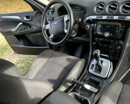 Форд С-Макс 2013 в Николаеве на Automoto.ua Серый Форд С-Макс, объемом двигателя 2 л и пробегом 203 тыс. км за 9500 $, фото 2 на Automoto.ua