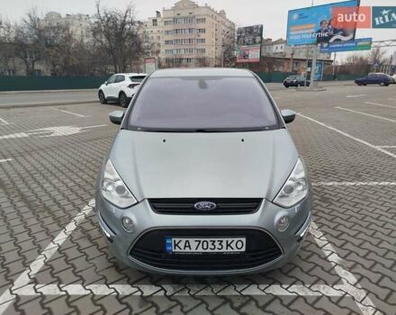 Серый Форд С-Макс, объемом двигателя 2 л и пробегом 207 тыс. км за 10490 $, фото 7 на Automoto.ua