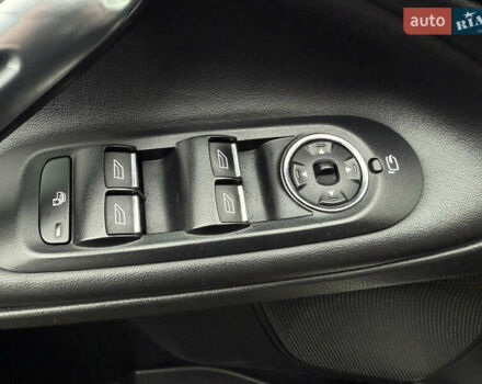 Серый Форд С-Макс, объемом двигателя 2 л и пробегом 254 тыс. км за 8899 $, фото 55 на Automoto.ua