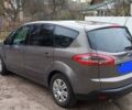 Сірий Форд С-Макс, об'ємом двигуна 2 л та пробігом 180 тис. км за 10000 $, фото 1 на Automoto.ua
