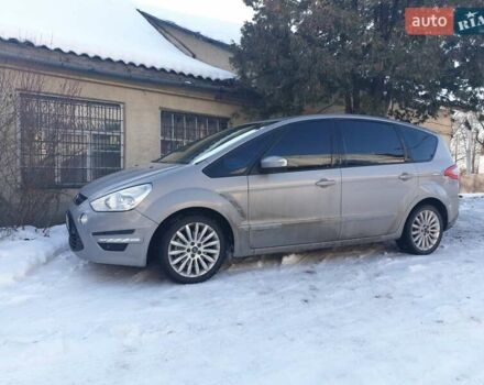 Серый Форд С-Макс, объемом двигателя 2 л и пробегом 312 тыс. км за 8199 $, фото 2 на Automoto.ua