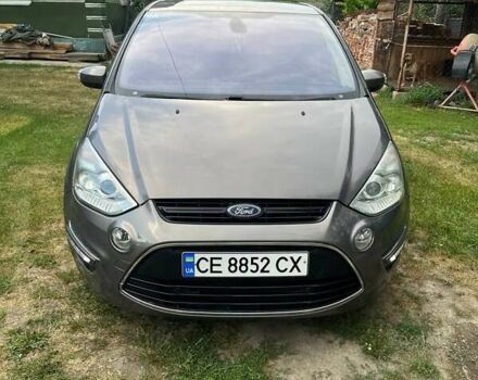 Серый Форд С-Макс, объемом двигателя 2 л и пробегом 256 тыс. км за 11800 $, фото 3 на Automoto.ua